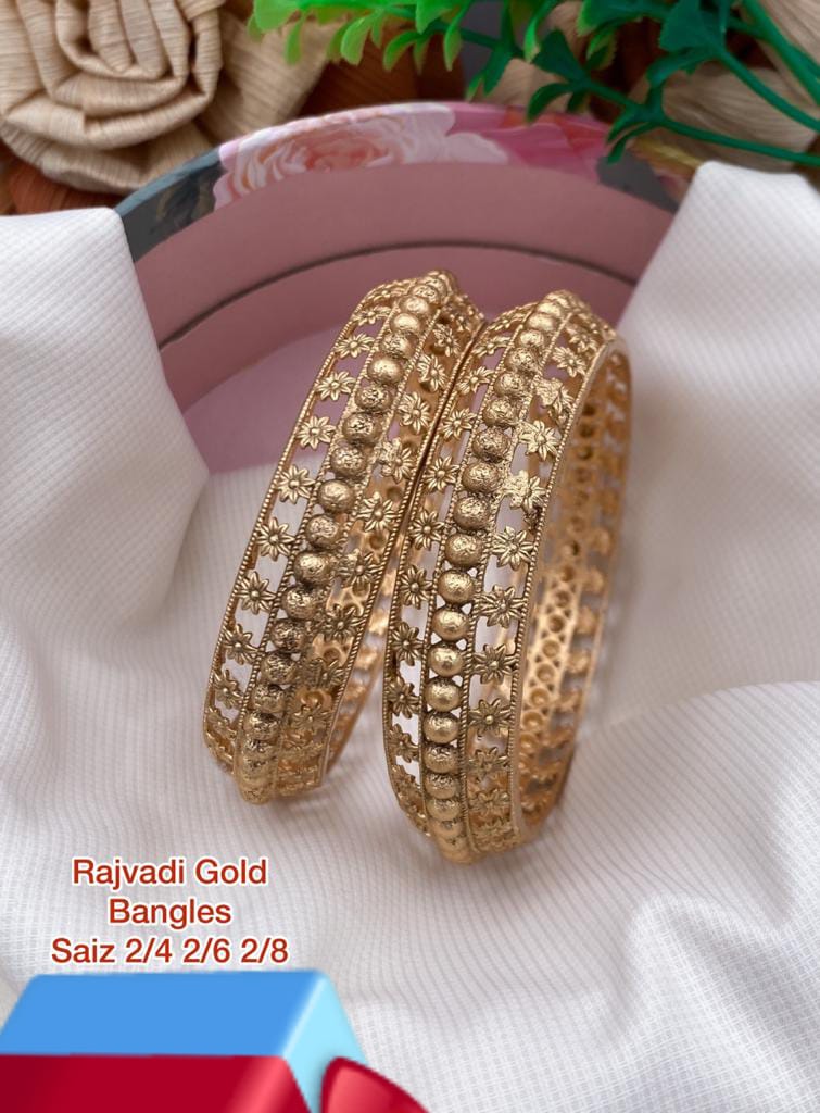 Fancy Design Matte Fancy Bangles Set Wholesalers In Delhi